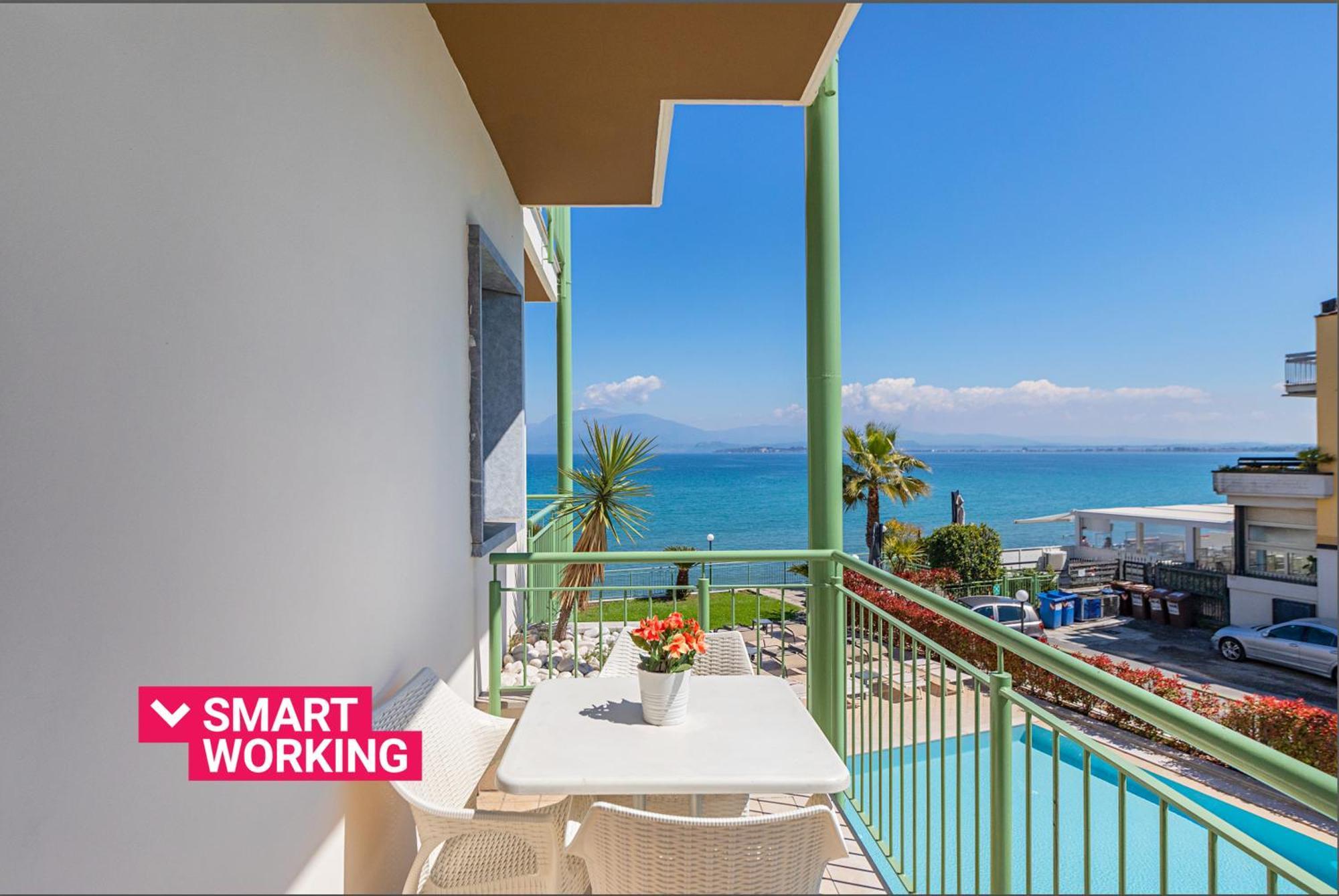 דסנזאנו דל גארדה Residenza Miralago II By Wonderful Italy מראה חיצוני תמונה